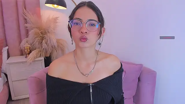 im lily  online show from 03/24/26, 01:05