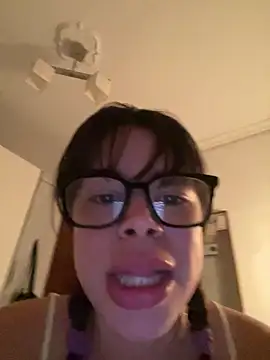 Brigitte01 online show from 05/02/26, 10:15
