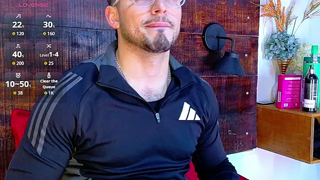 Snapshot of NICK_MOSS_ chatting on 02/19/26, 02:29 NICK MOSS online show from 02/19/26, 02:29