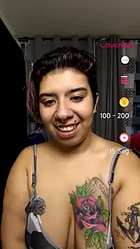 Snapshot of Velvetmony23 chatting on 07/16/26, 06:14 Velvetmony23 online show from 07/16/26, 06:14