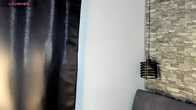 ASHLEY COLLINS1 online show from 03/18/26, 01:14