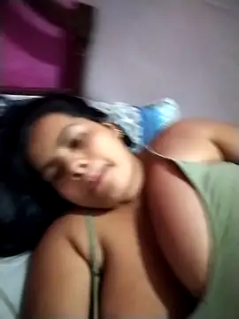 Snapshot of Queen_Sofia10 chatting on 02/13/26, 04:19 Queen Sofia10 online show from 02/13/26, 04:19