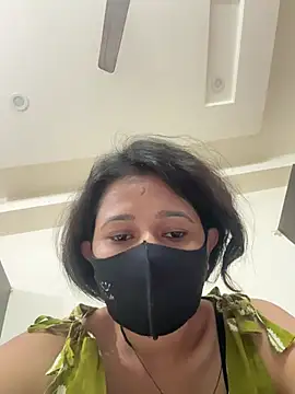 Snapshot of raavigirl chatting on 02/28/26, 09:21 raavigirl online show from 02/28/26, 09:21