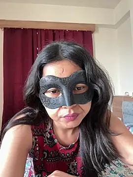 raavigirl online show from 04/17/26, 05:43