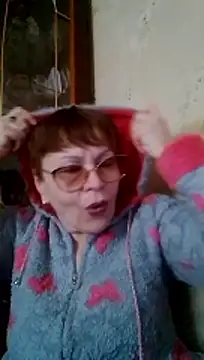 SophieBurns online show from 03/15/26, 01:06