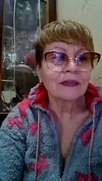 SophieBurns online show from 04/23/26, 01:13