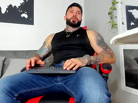 Snapshot of Alessrose chatting on 02/08/26, 08:23 Alessrose online show from 02/08/26, 08:23