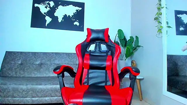 Snapshot of Alessrose chatting on 02/14/26, 08:16 Alessrose online show from 02/14/26, 08:16