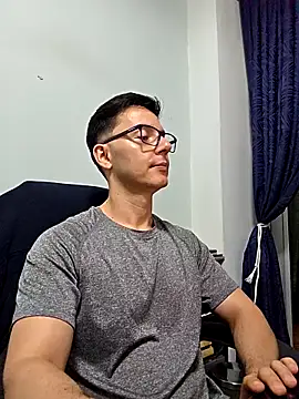 Snapshot of Coddy_maxx69 chatting on 02/28/26, 02:45 Coddy maxx69 online show from 02/28/26, 02:45