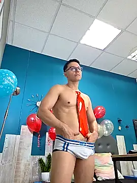 Snapshot of Coddy_maxx69 chatting on 02/28/26, 02:51 Coddy maxx69 online show from 02/28/26, 02:51