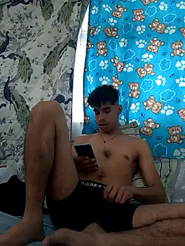 Snapshot of baby_22cm chatting on 05/07/26, 03:06 baby 22cm online show from 05/07/26, 03:06