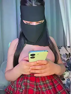 Snapshot of hot_yaldiz chatting on 02/23/26, 09:28 hot yaldiz online show from 02/23/26, 09:28