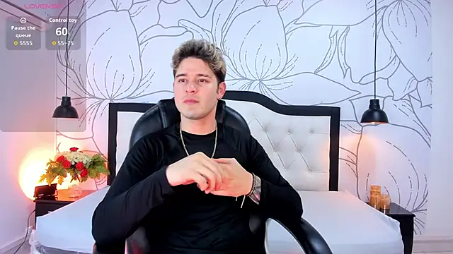 Snapshot of rayan_linxx chatting on 03/02/26, 07:54 rayan linxx online show from 03/02/26, 07:54