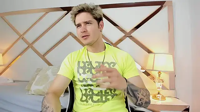 rayan linxx online show from 04/21/26, 07:39