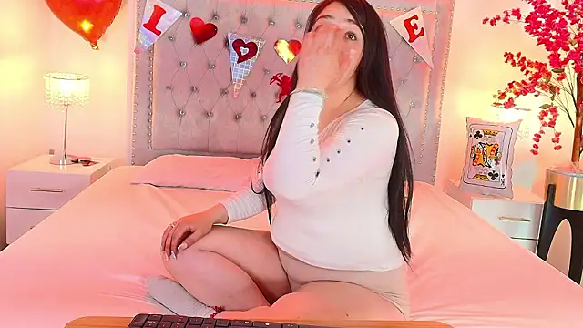 Alanna  scott online show from 02/15/26, 03:36