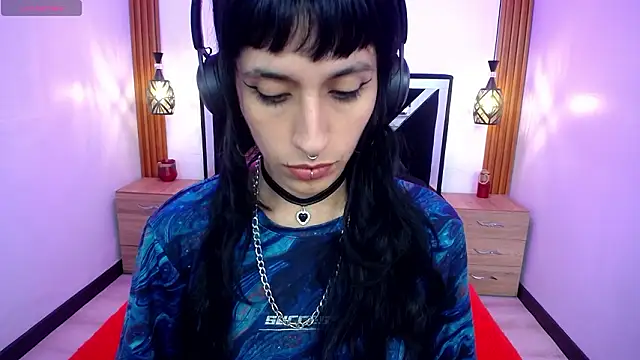 FRANCESCA LOVE  online show from 03/30/26, 08:32