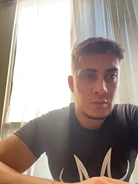 Snapshot of Mau_rivers chatting on 02/12/26, 09:32 Mau rivers online show from 02/12/26, 09:32