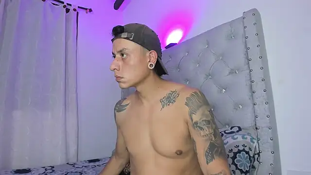 SkinnyDevil12 online show from 02/25/26, 04:22