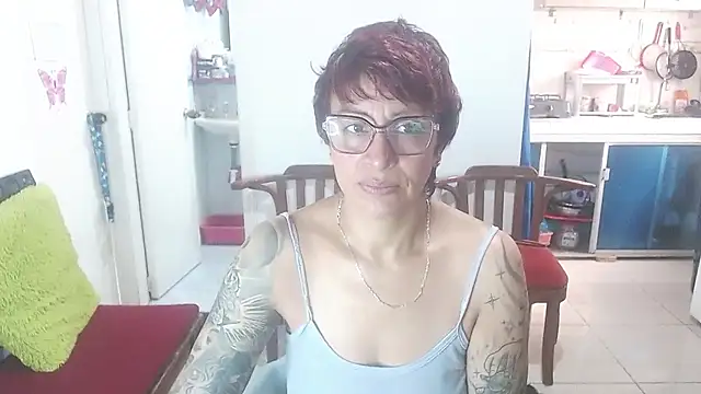 Charlotte gray  online show from 04/18/26, 03:16