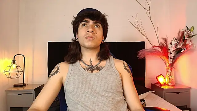 Axell Kussh online show from 04/23/26, 03:41