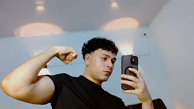 Snapshot of Philip_Jons chatting on 02/22/26, 10:19 Philip Jons online show from 02/22/26, 10:19