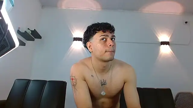 Snapshot of Philip_Jons chatting on 03/07/26, 09:12 Philip Jons online show from 03/07/26, 09:12