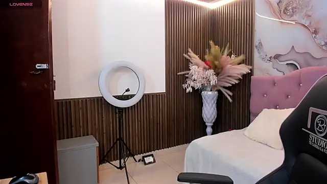 LUNAKITTY TAY online show from 07/07/26, 11:25