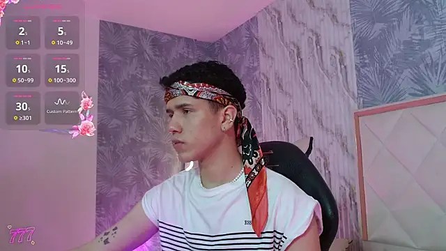 Snapshot of estefan_tay chatting on 02/16/26, 07:21 estefan tay online show from 02/16/26, 07:21