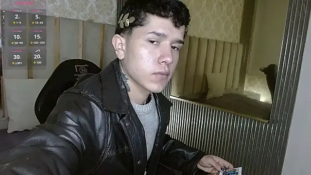 Snapshot of estefan_tay chatting on 02/24/26, 02:42 estefan tay online show from 02/24/26, 02:42