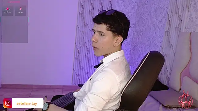 Snapshot of estefan_tay chatting on 03/02/26, 07:15 estefan tay online show from 03/02/26, 07:15