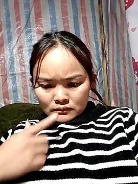 Luminana online show from 02/11/26, 03:44