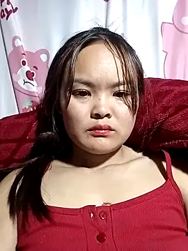 Luminana online show from 02/19/26, 01:45