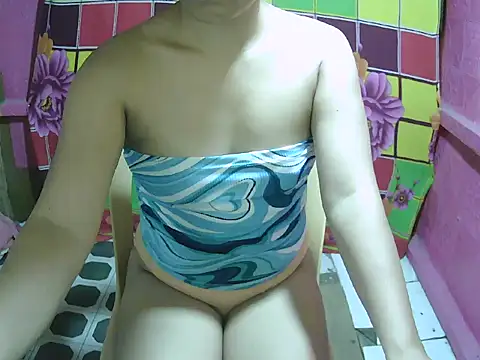 SweetHotBabe18 online show from 06/24/26, 12:42