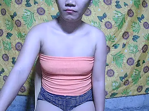 SweetHotBabe18 online show from 07/24/26, 10:08