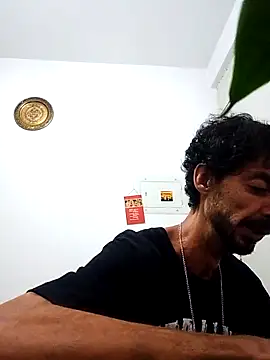 Swicth love online show from 04/22/26, 02:03