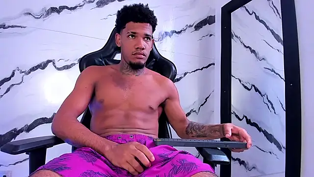 Nehemiaa boy online show from 03/21/26, 07:50