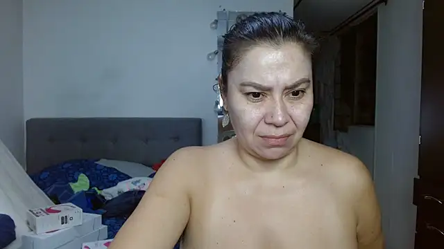 Karo sexy online show from 11/30/25, 03:43