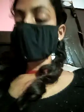 BIG QWEEN NO1 online show from 04/12/26, 04:12