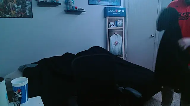 theone07221 online show from 02/09/26, 05:55