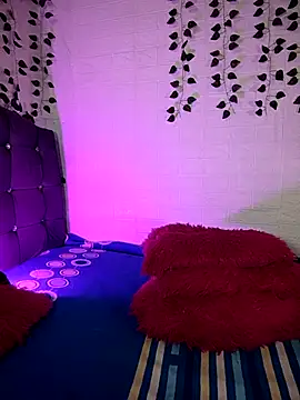 Keyla-moon online show from 04/23/26, 03:52