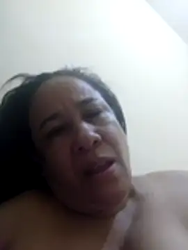 Snapshot of hannah_boscovich chatting on 02/26/26, 01:48 hannah boscovich online show from 02/26/26, 01:48