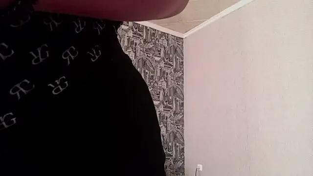 Snapshot of AnnettaBelsito chatting on 05/10/26, 12:10 AnnettaBelsito online show from 05/10/26, 12:10