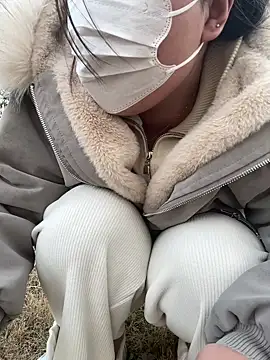 yiyiyi-6666 online show from 03/14/26, 08:42