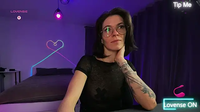 Snapshot of Katy_Kar chatting on 02/06/26, 08:56 Katy Kar online show from 02/06/26, 08:56