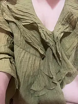 Snapshot of hamoi11 chatting on 03/01/26, 11:18 hamoi11 online show from 03/01/26, 11:18