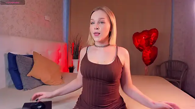 Jenifer lo online show from 03/06/26, 09:28