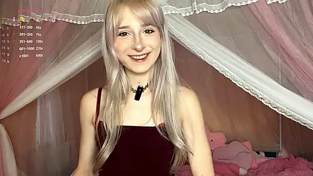 Snapshot of EvaQT chatting on 02/26/26, 07:40 EvaQT online show from 02/26/26, 07:40