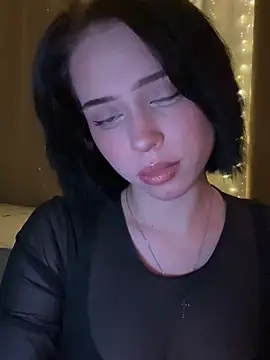  luna fox  online show from 02/17/26, 05:08