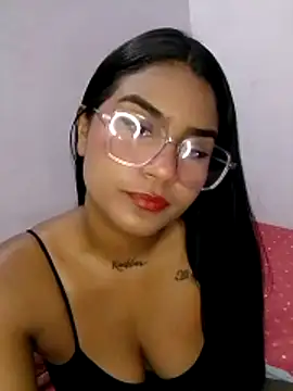 Zoe Renata online show from 02/11/26, 12:32