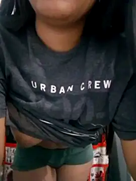 Zoe Renata online show from 04/14/26, 09:48